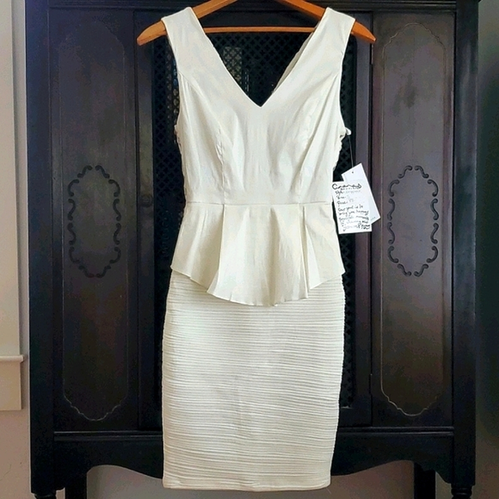 NWT Ivory Peplum Cocktail Dress Stretch Lace Pencil Sheath Bodycon Off White